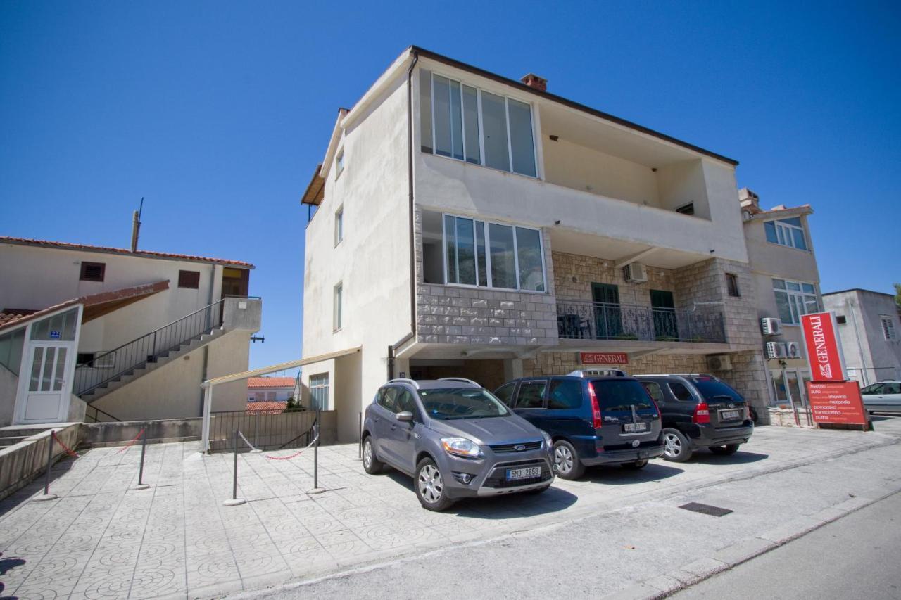 Argus 3 - Center Lägenhet Makarska